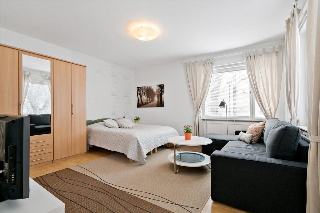 Apartamento Majoitushuoneisto Tuomipuisto Naantali Exterior foto